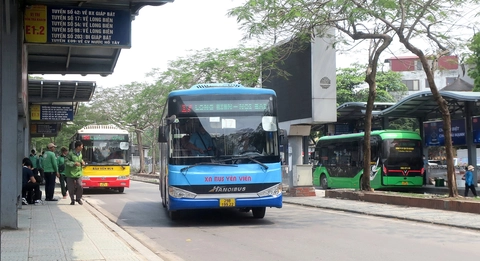 Cấm dần xe máy chạy xăng: Hỗ trợ người dân, phát triển giao thông công cộng - Ảnh 2. xe máy - Ảnh 2.