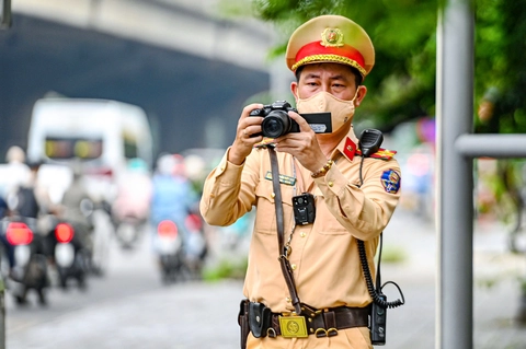 Có camera AI, cảnh sát giao thông không cần ra đường - Ảnh 2. cảnh sát giao thông - Ảnh 2.