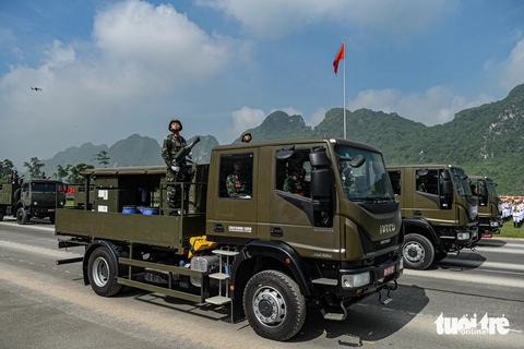 Dàn xe tăng, tên lửa, UAV lần đầu xuất hiện, sẽ có trong lễ diễu binh mừng Quốc khánh - Ảnh 19.