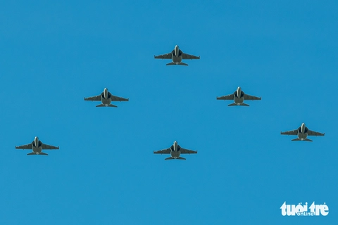 máy bay Yak-130 - Ảnh 1.