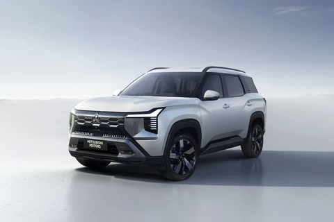 Mitsubishi Destinator - Ảnh 6.