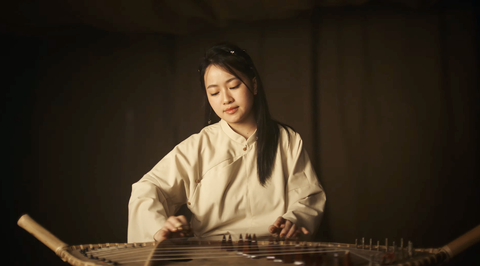 Âm nhạc truyền thống đâu phải không giải trí - Ảnh 1. GOm show - Ảnh 1.