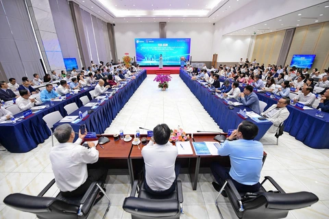 công nghiệp - Ảnh 2.