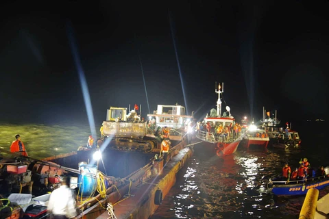 HẠ LONG - Ảnh 6.