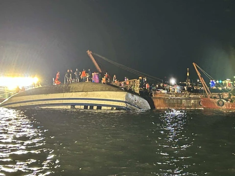 HẠ LONG - Ảnh 14.