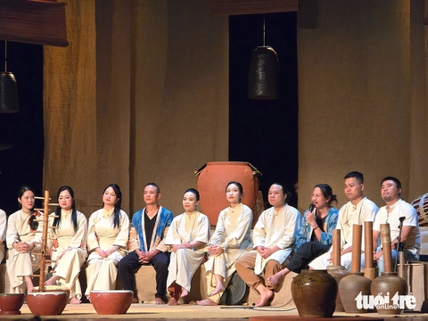 Từ Làng tôi đến GOm show, nhóm Đàn Đó mơ đưa văn hóa bản địa Việt ra thế giới - Ảnh 1. GOm show - Ảnh 1.