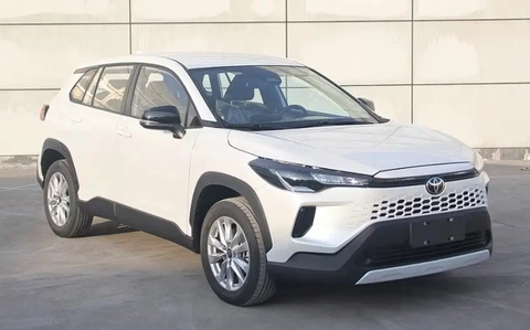 Toyota Corolla Cros - Ảnh 5.