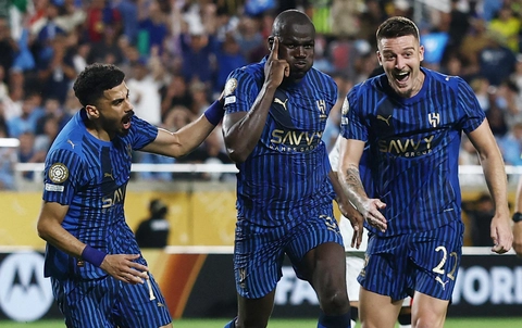 FIFA nở mày nở mặt - Ảnh 1.