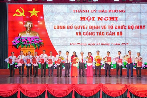 Hải Phòng bổ nhiệm loạt cán bộ chủ chốt thành phố - Ảnh 3.