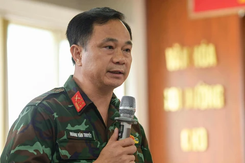 Vụ lật tàu ở Hạ Long: Cố tìm người mất tích trước tối nay; Sẽ có cơ chế hỗ trợ trẻ mồ côi - Ảnh 5.