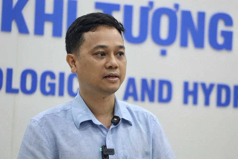 Bão số 3 gây mưa, gió mạnh thế nào đến Hà Nội? - Ảnh 3.