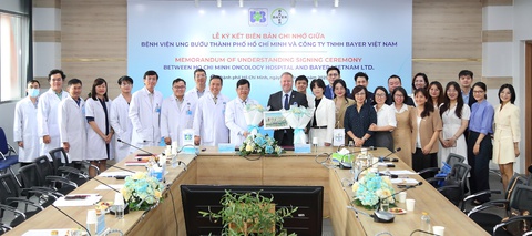 Bayer hợp tác nâng cao hiệu quả tầm soát và điều trị ung thư đường tiêu hóa - Ảnh 1.