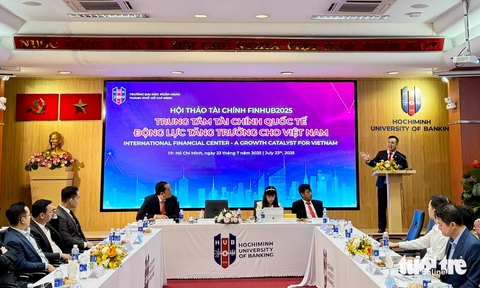 trung tâm tài chính - Ảnh 1.