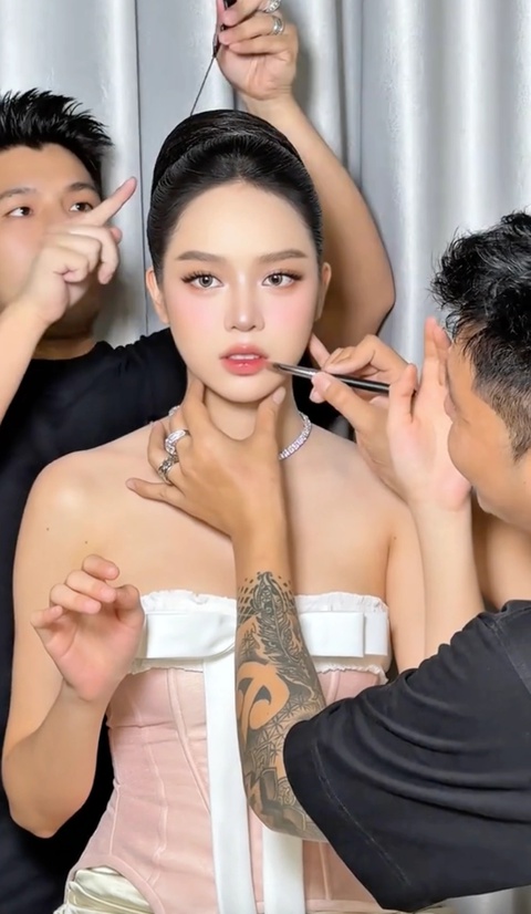 Thanh Thủy - Ảnh 1.