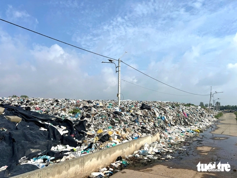 bãi rác - Ảnh 1.