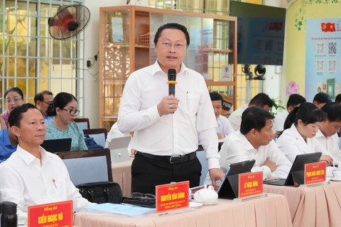 Trưởng Ban Nội chính Thành ủy TP.HCM làm việc với các phường về tổ chức Đại hội - Ảnh 4.