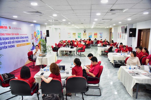 Báo Tuổi Trẻ tập huấn truyền thông cho cán bộ Agribank - Ảnh 3.