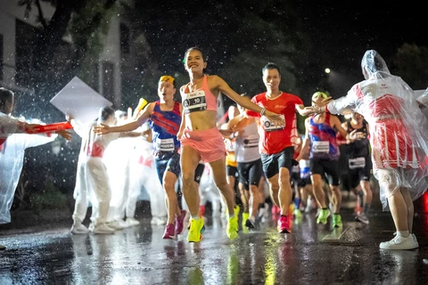 Giải Marathon quốc tế Hà Nội Techcombank mùa 4 tổ chức đầu tháng 10 - Ảnh 1.