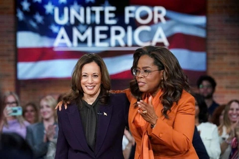 Ông Trump tố Kamala Harris chi hàng triệu USD để nhận sự ủng hộ từ giới giải trí - Ảnh 2. Trump - Ảnh 2.