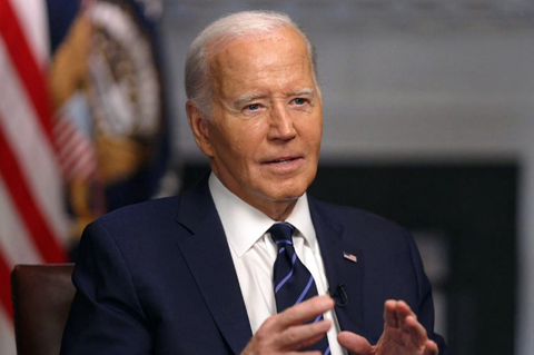 Cựu tổng thống Biden viết hồi ký, ứng trước tiền bản quyền 10 triệu USD - Ảnh 1.