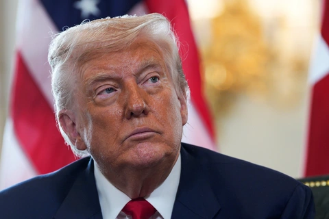 Ông Trump thất vọng, rút thời hạn 'Nga phải chấm dứt chiến sự' từ 50 ngày xuống còn 10-12 ngày - Ảnh 1.
