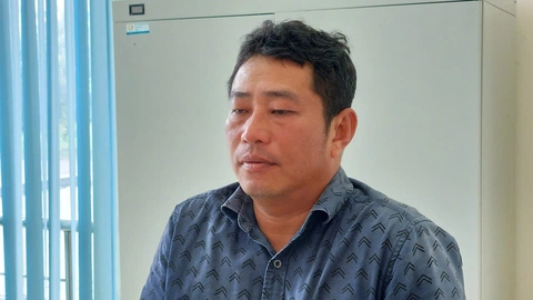 Khởi tố giám đốc công ty núp bóng sản xuất giá thể hữu cơ ô nhiễm môi trường ở Đồng Tháp - Ảnh 1.