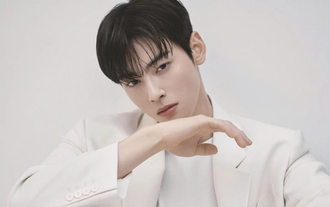 Cha Eun Woo nhập ngũ, 'đầu trứng cút' không dìm nổi 'gương mặt thiên tài' - Ảnh 3.