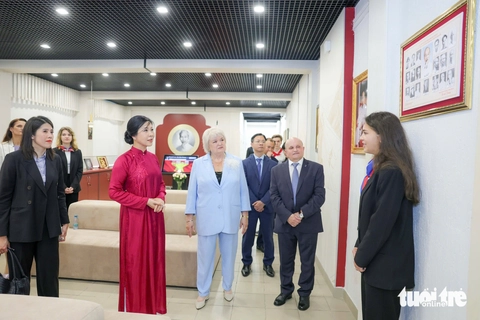 Phu nhân Ngô Phương Ly - Ảnh 16.