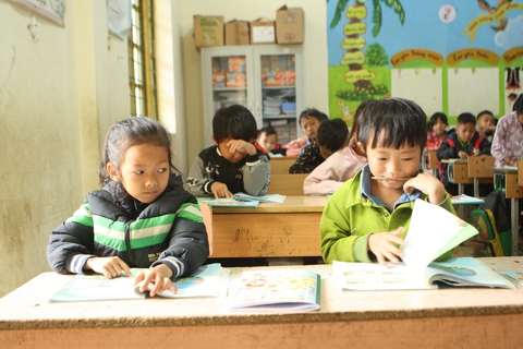 thiếu phòng học - Ảnh 1.