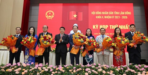 Công bố các chức danh lãnh đạo HĐND, UBND tỉnh Lâm Đồng - Ảnh 3.