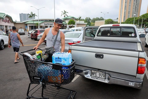 NÓNG: Sóng thần bắt đầu ập vào Hawaii sau trận động đất 8,8 độ ngoài khơi Nga - Ảnh 2. sóng thần - Ảnh 5.