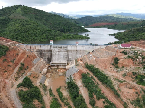hồ chứa nước - Ảnh 1.
