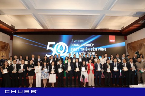 Chubb Life Việt Nam đạt giải Top 50 Doanh nghiệp Phát triển Bền vững 2025 - Ảnh 1.