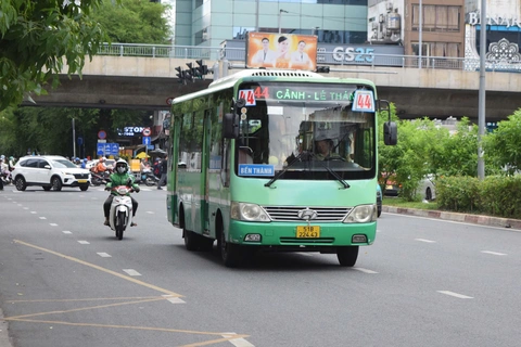 xe buýt - Ảnh 5.