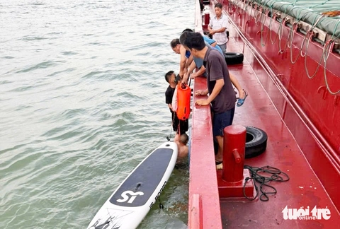 sóng cuốn - Ảnh 2.
