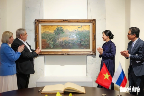 phu nhân Ngô Phương Ly - Ảnh 2.