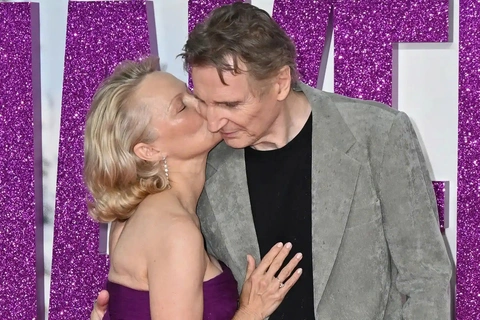 Liam Neeson và Pamela Anderson công khai hẹn hò - Ảnh 1. Liam Neeson - Ảnh 1.