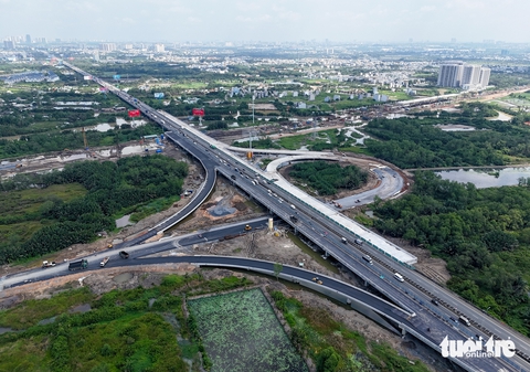cao tốc - Ảnh 7.