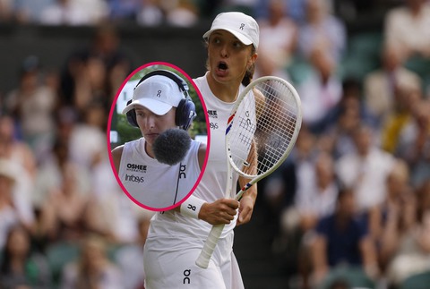Swiatek gây cười với chiếc micro ‘siêu to khổng lồ’ tại Wimbledon - Ảnh 1.