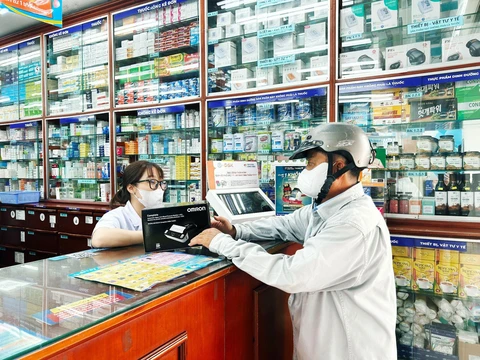 Long Châu - Ảnh 1.