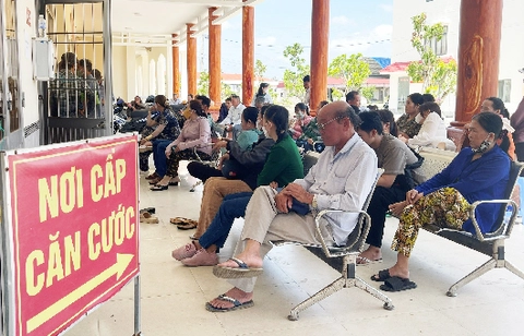 Người dân Cà Mau đến đâu để được cấp căn cước, định danh sau sắp xếp? - Ảnh 1.