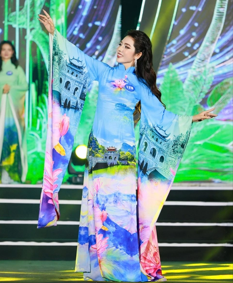 Hoa hậu Doanh nhân Hòa bình 2025 có 20 người dự thi, trao 20 giải - Ảnh 4. Hoa hậu Doanh nhân Hòa bình - Ảnh 4.