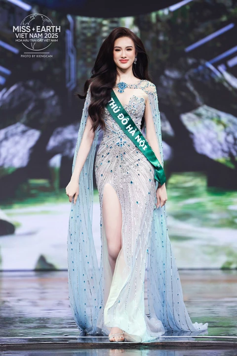Bất ngờ á hậu 3 Trịnh Mỹ Anh thi Hoa hậu Trái đất Miss Earth 2025 - Ảnh 4. Hoa hậu Trái đất - Ảnh 4.