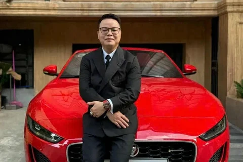 Vợ của 'Mr Hunter' Lê Khắc Ngọ bị bắt tại Thái Lan khi tính trốn sang Thổ Nhĩ Kỳ - Ảnh 2. Vợ của 'Mr Hunter' Lê Khắc Ngọ bị bắt tại Thái Lan khi tính trốn sang Thổ Nhĩ Kỳ - Ảnh 2.