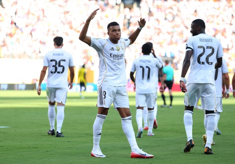 Rút đơn kiện, Mbappe vẫn đòi 55 triệu euro từ PSG - Ảnh 1.