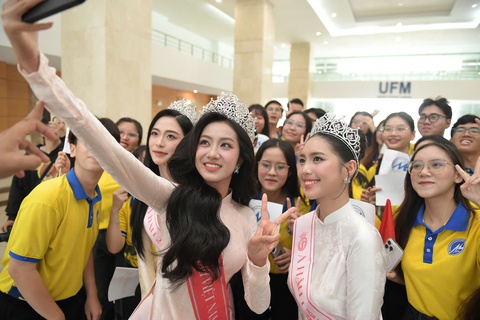 Hà Trúc Linh - Ảnh 1.