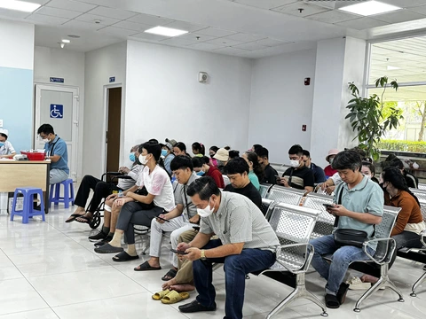 bệnh viện - Ảnh 1.