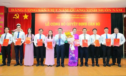 Ông Nguyễn Thanh Nghị làm bí thư Đảng ủy các cơ quan Đảng TP.HCM sau sáp nhập - Ảnh 2.