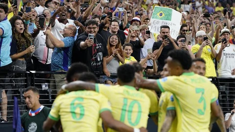 Brazil gặp khó tại World Cup 2026 bởi quy định của ông Trump - Ảnh 1.