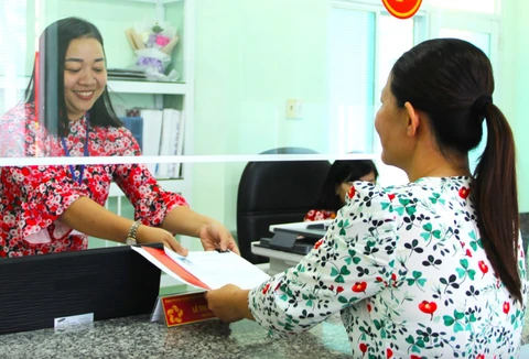 Nhiều phường ở Khánh Hòa còn thiếu cán bộ công nghệ thông tin- Ảnh 1. Khánh Hòa - Ảnh 1.